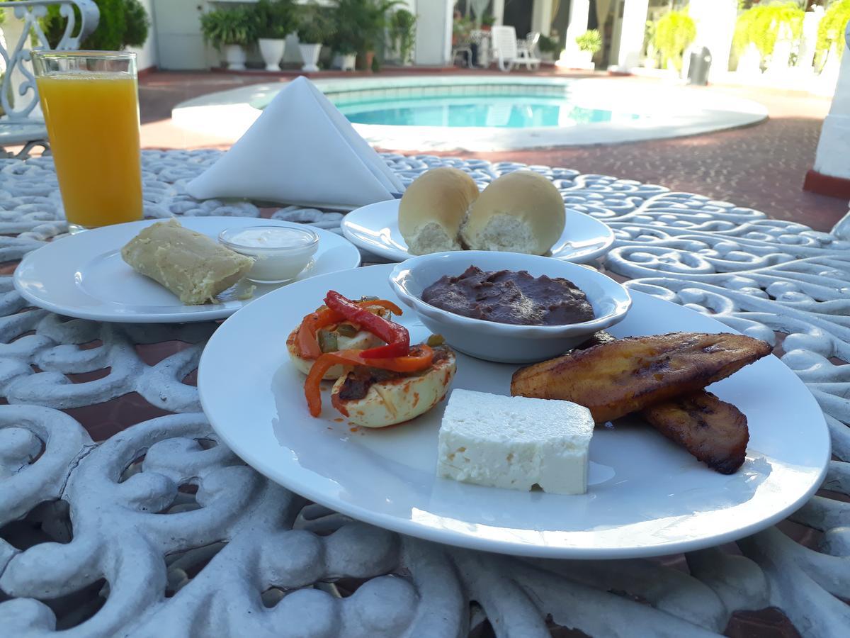 Hotel Grecia Real San Salvador Ngoại thất bức ảnh