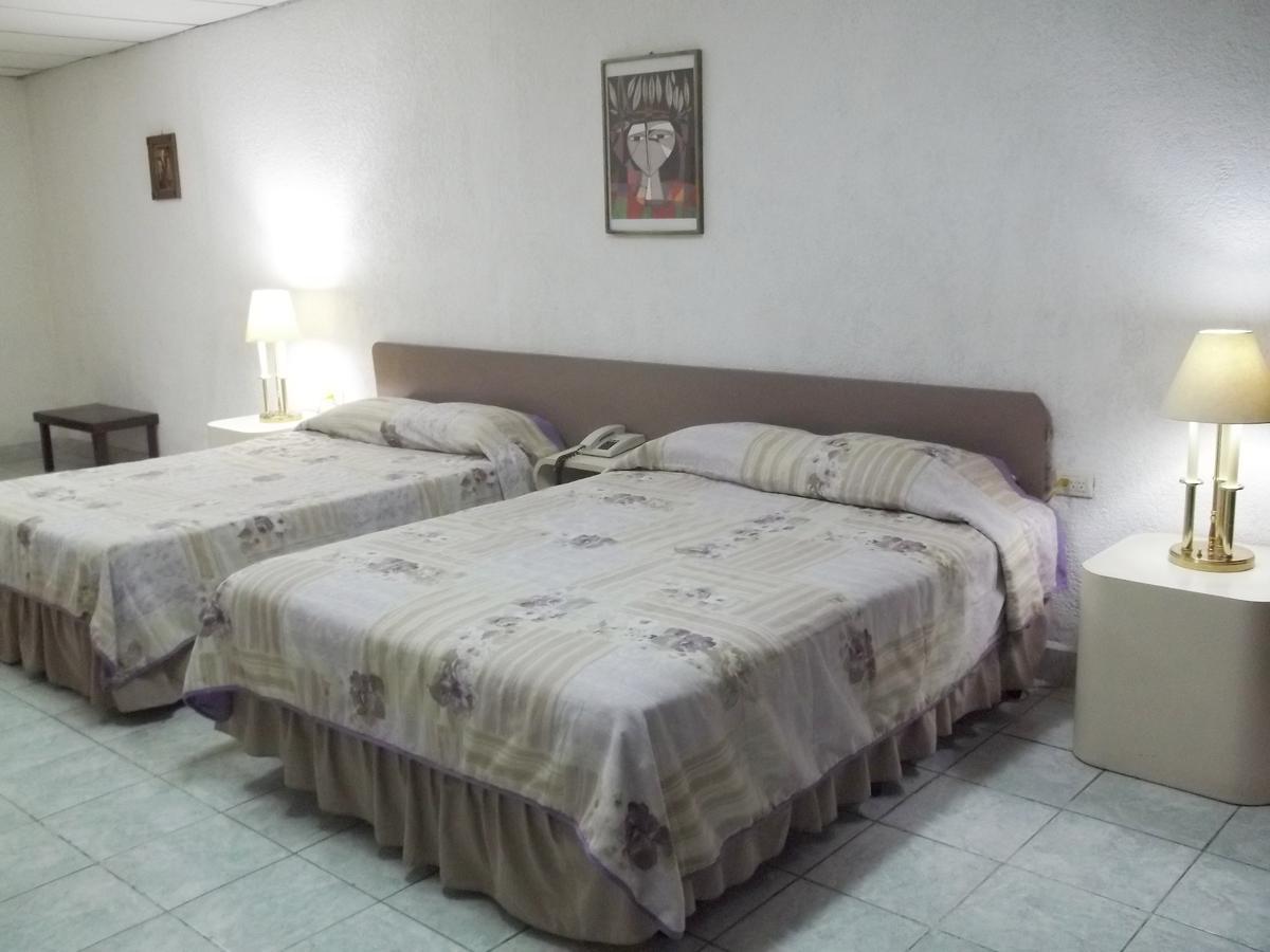 Hotel Grecia Real San Salvador Ngoại thất bức ảnh
