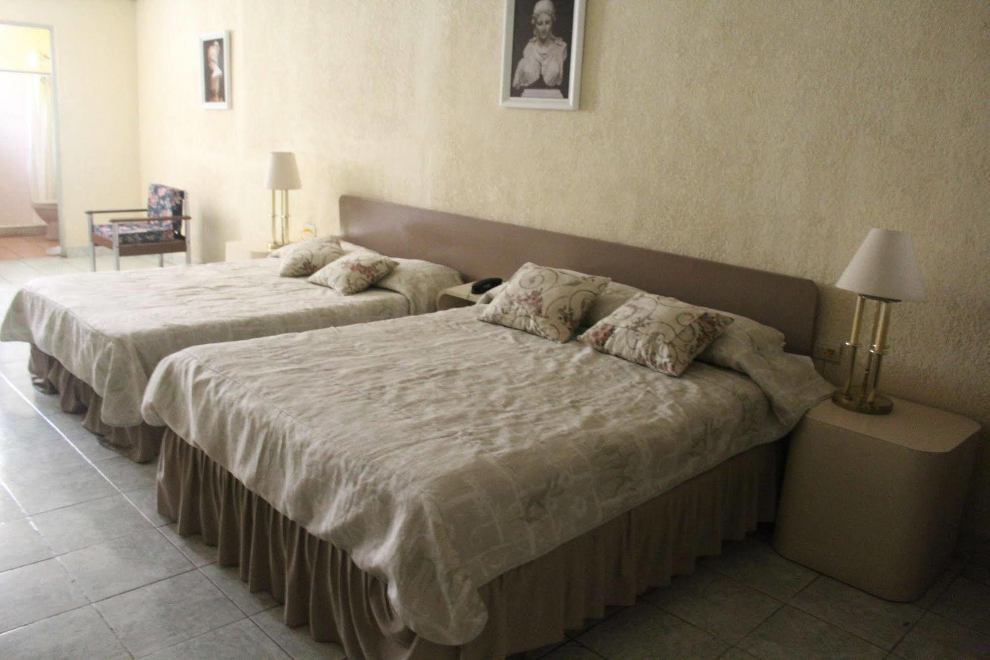 Hotel Grecia Real San Salvador Ngoại thất bức ảnh