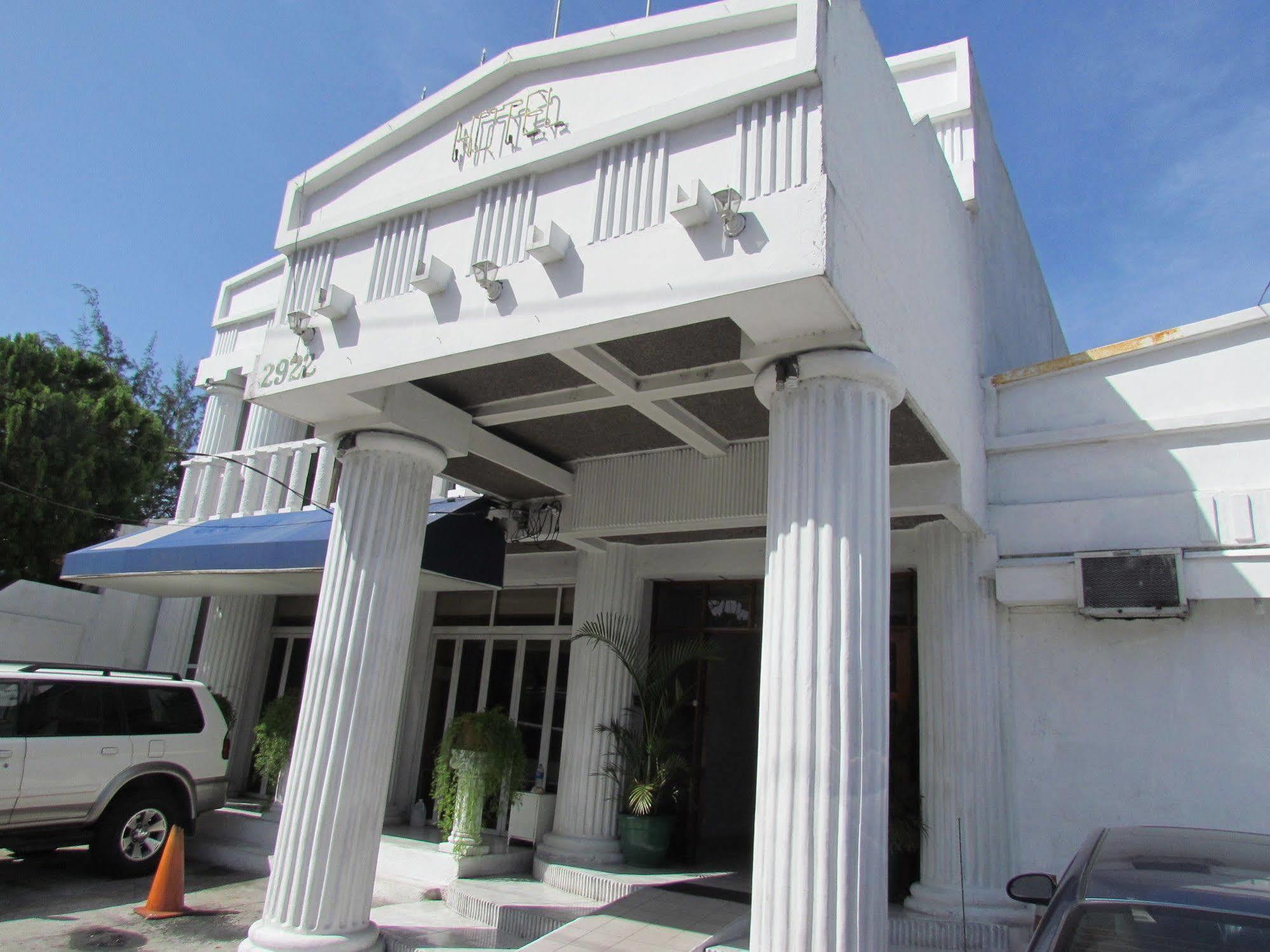 Hotel Grecia Real San Salvador Ngoại thất bức ảnh