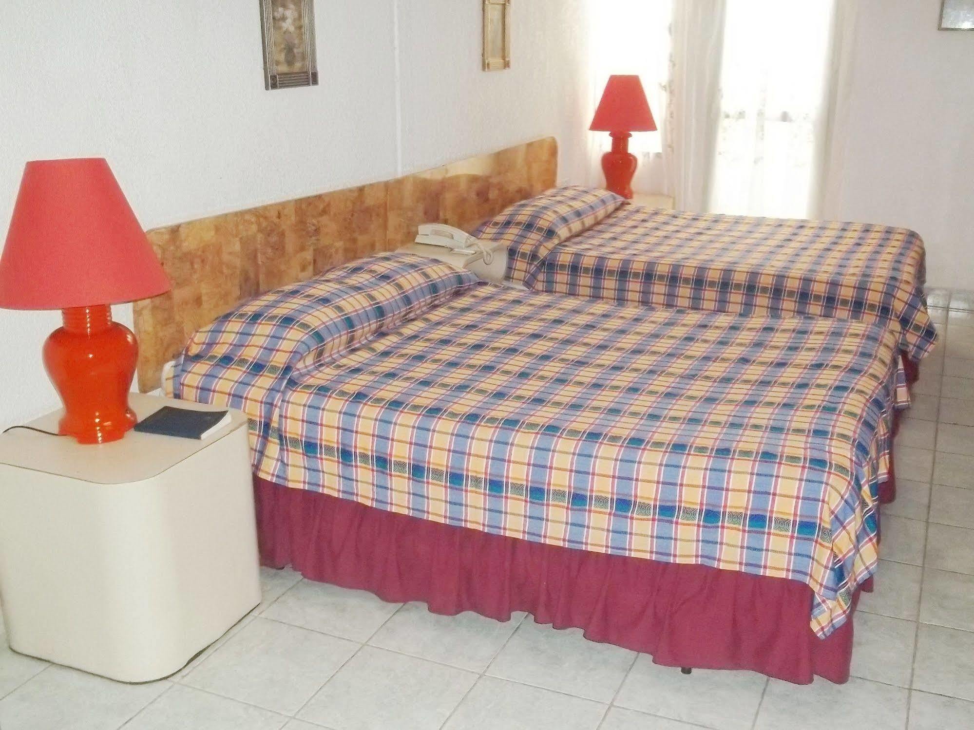 Hotel Grecia Real San Salvador Ngoại thất bức ảnh