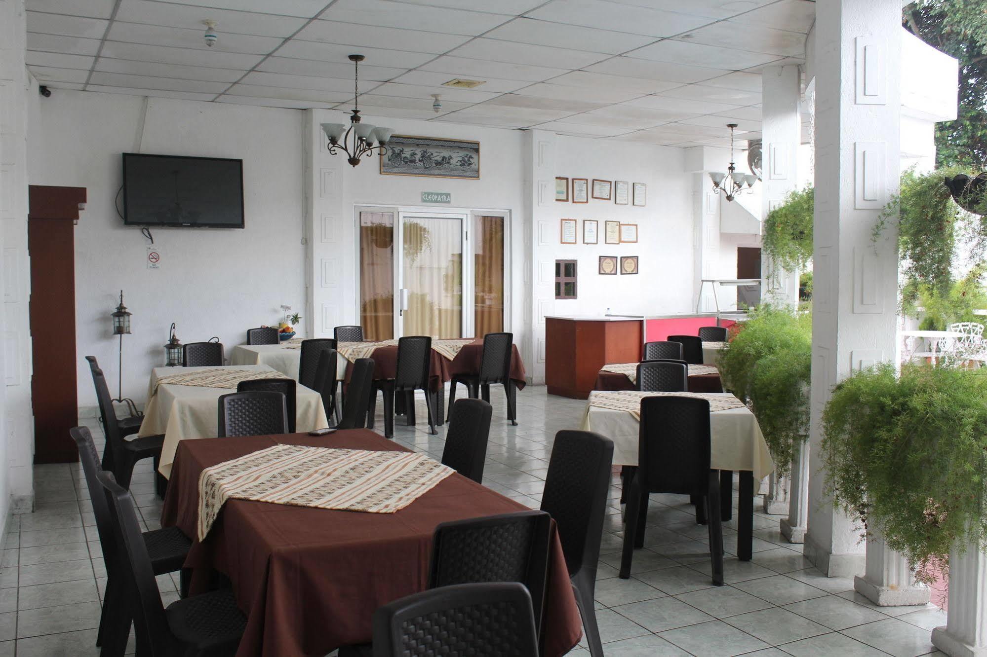 Hotel Grecia Real San Salvador Ngoại thất bức ảnh